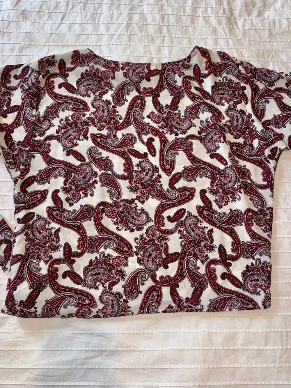 Michael Kors White and Burgundy Paisley Tie-Hem Blouse